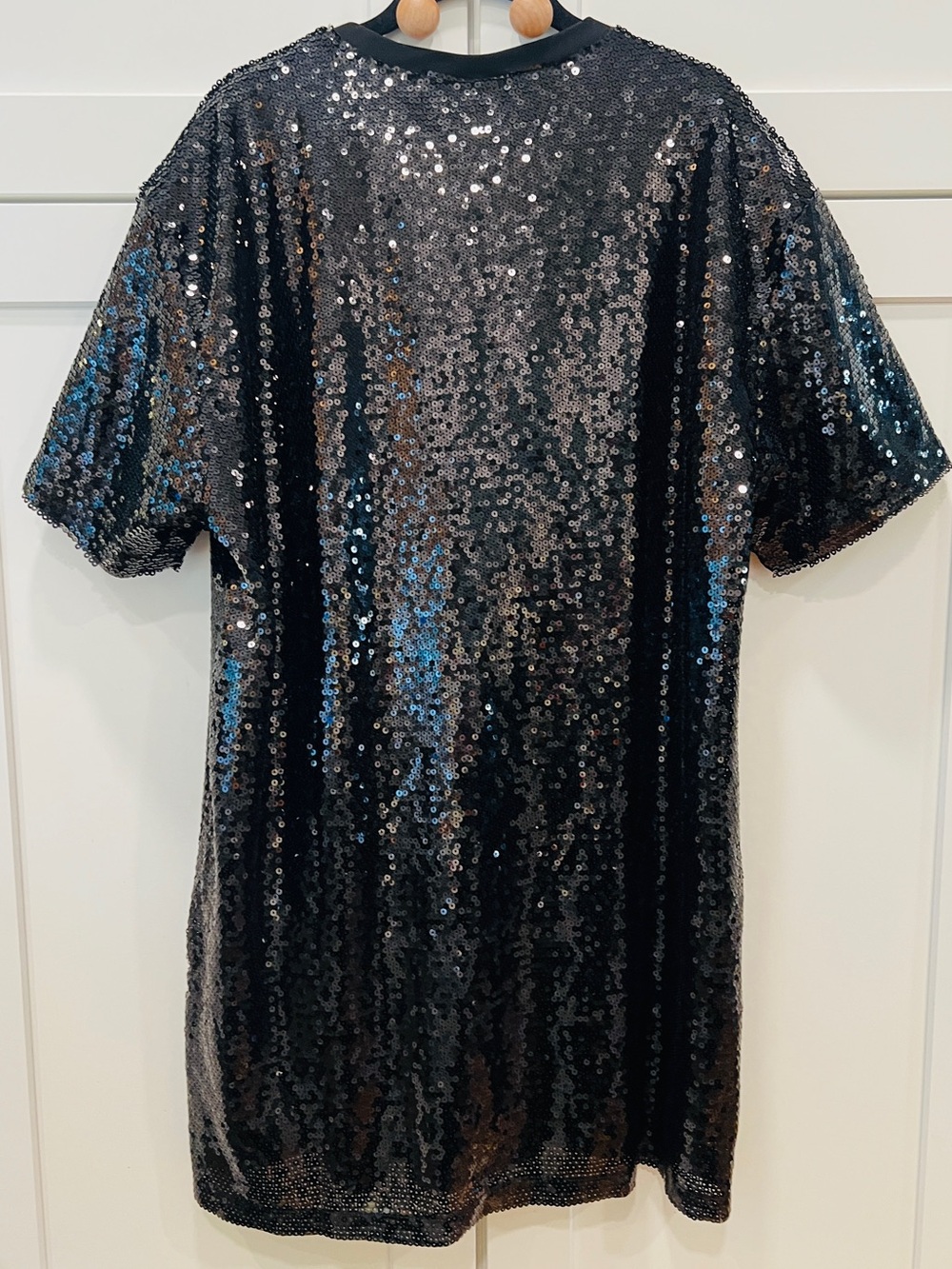 TAYLOR SWIFT SEQUINS ARE FOREVER MERCH TEE DRESS, SIZE L. - Picture 6 of 15